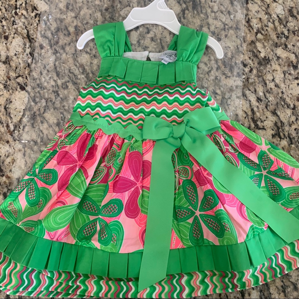 Mud Pie- Never Worn- 12-18M neon pink/green dress